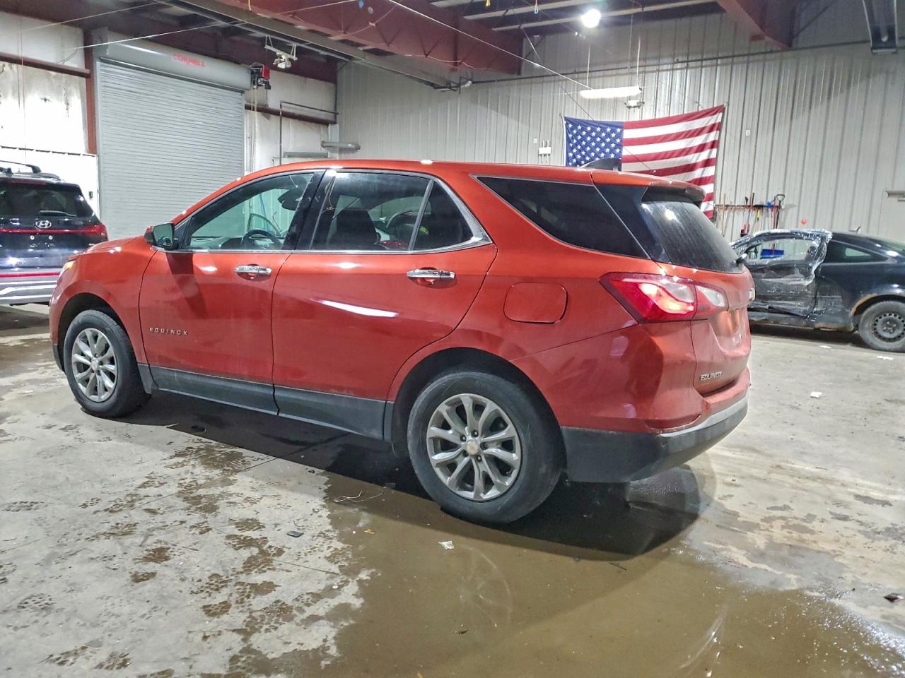 2020 CHEVROLET EQUINOX LT photo 2