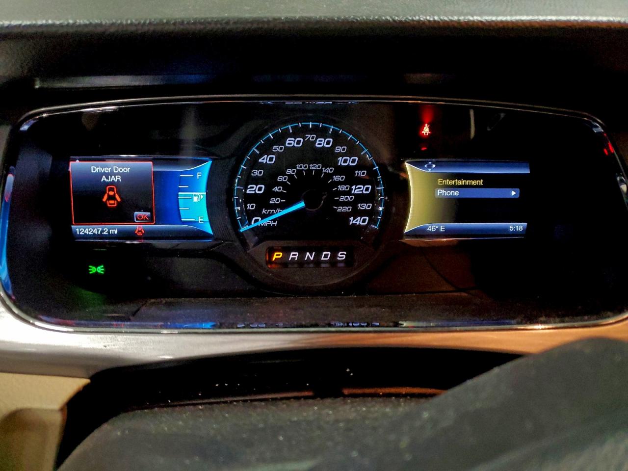 2014 FORD TAURUS SEL photo 9