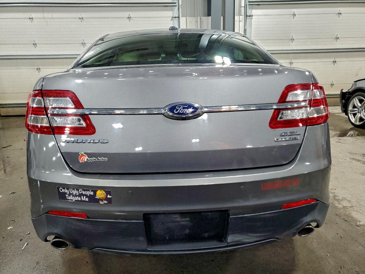 2014 FORD TAURUS SEL photo 6