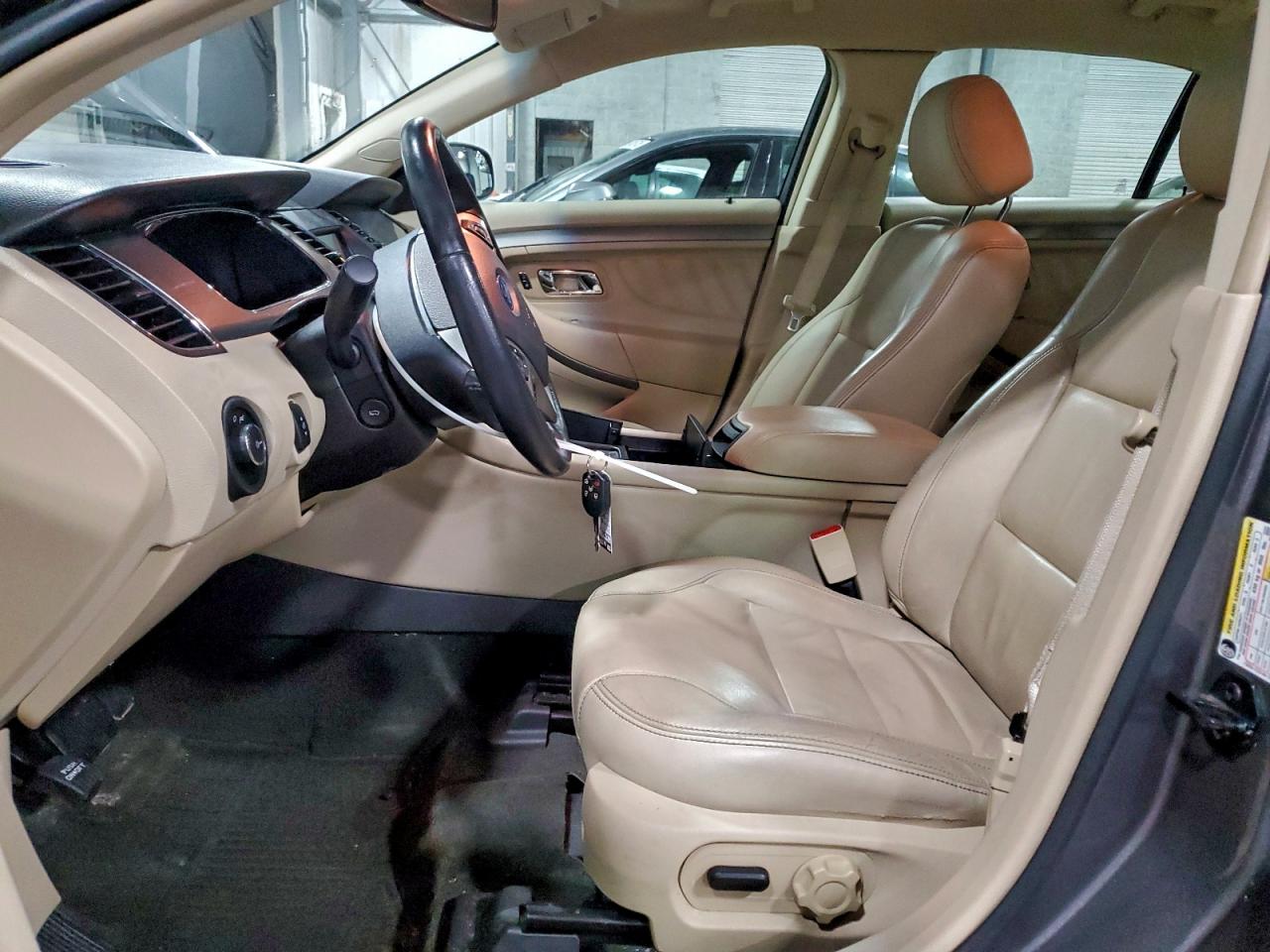 2014 FORD TAURUS SEL photo 7