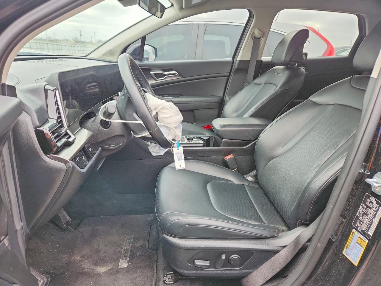 2023 KIA SPORTAGE photo 7
