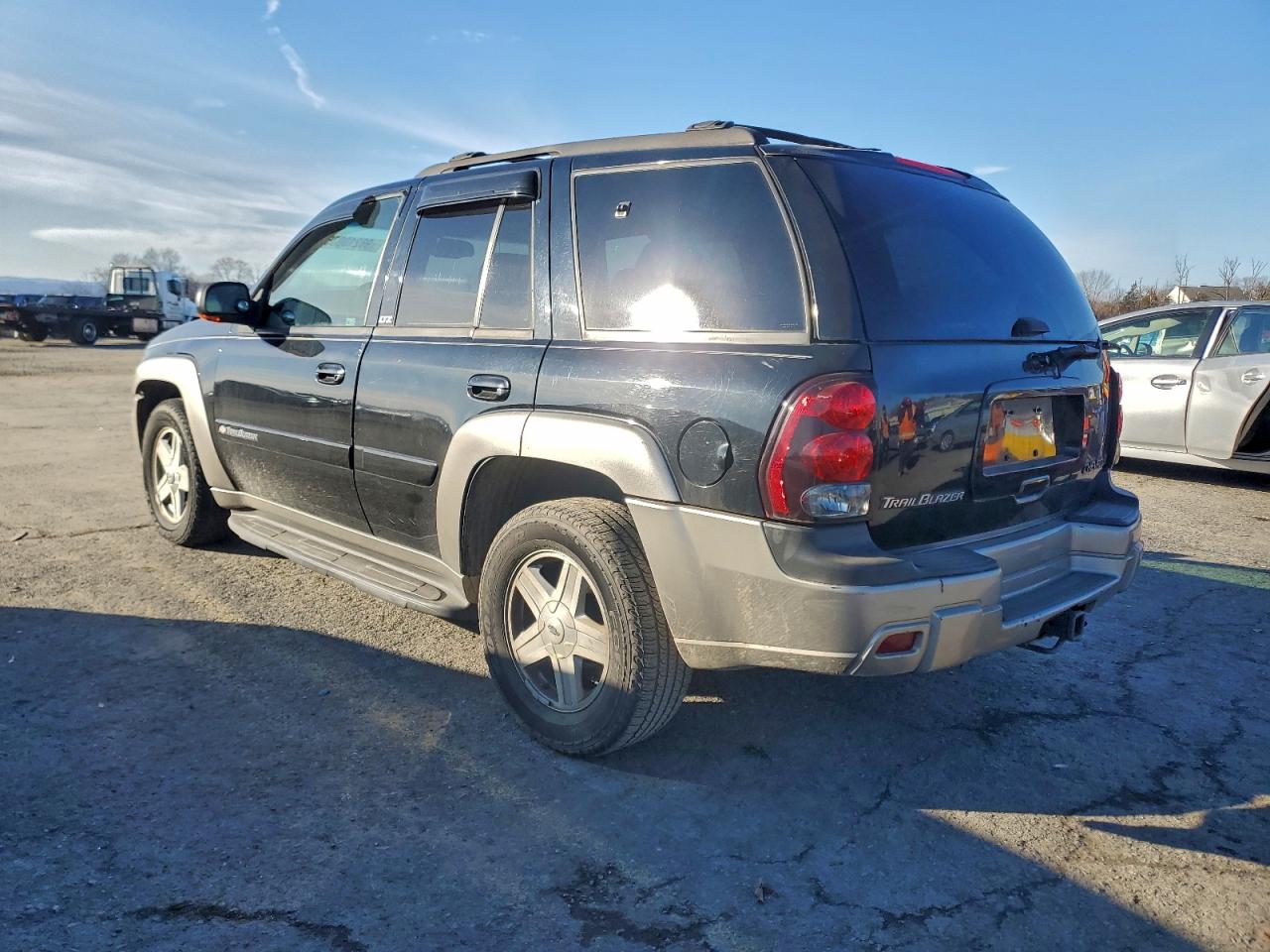 2003 CHEVROLET TRAILBLAZER photo 2