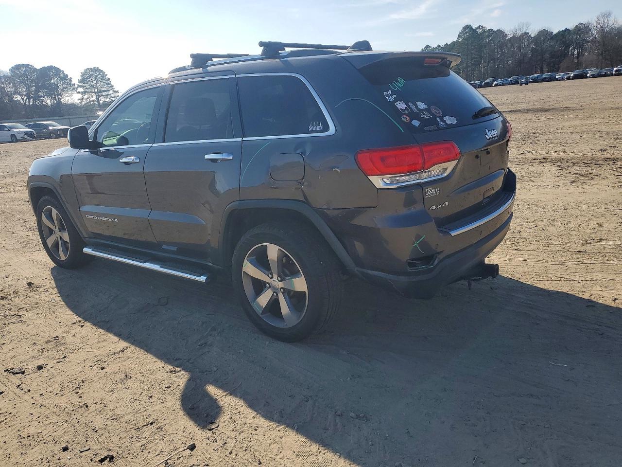 2015 JEEP GRAND CHEROKEE LIMITED photo 2