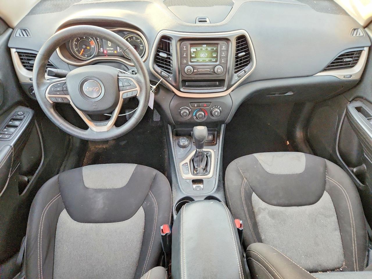 2016 JEEP CHEROKEE SPORT photo 8