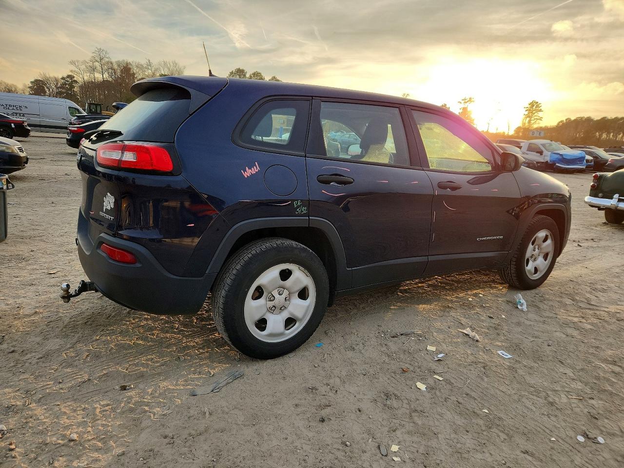 2016 JEEP CHEROKEE SPORT photo 3