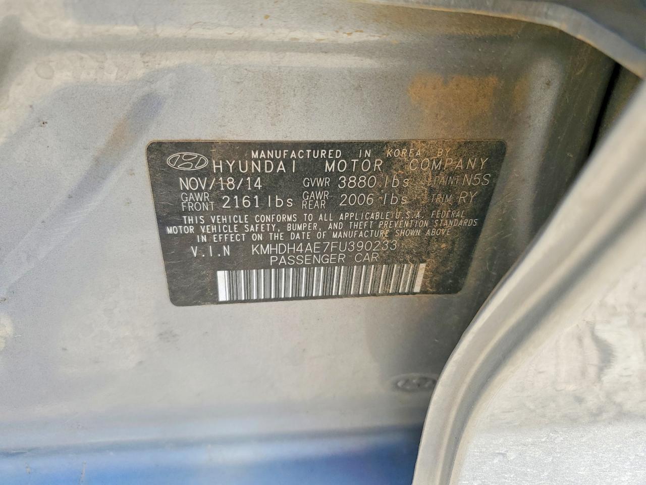 2015 HYUNDAI ELANTRA SE photo 13