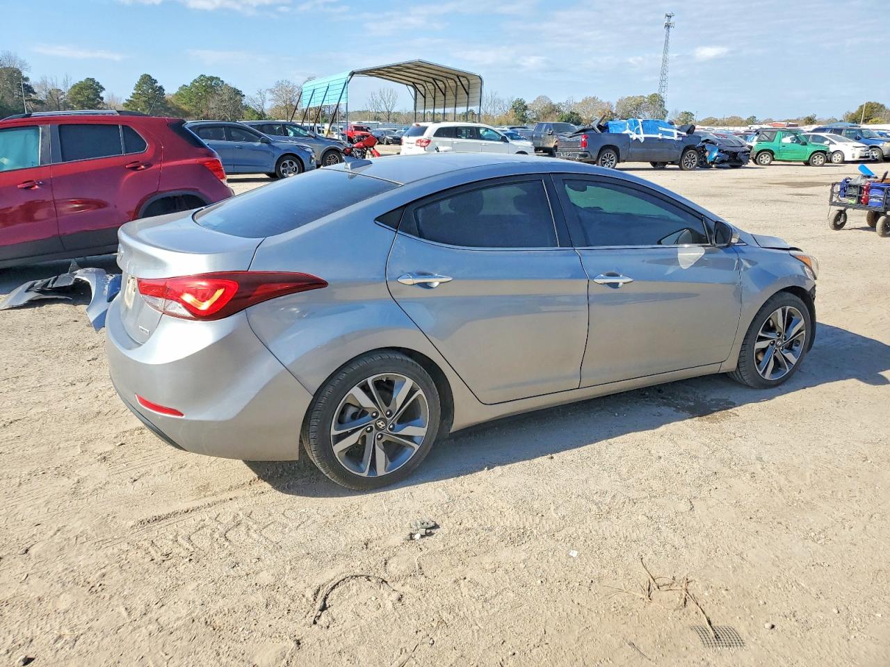 2015 HYUNDAI ELANTRA SE photo 3