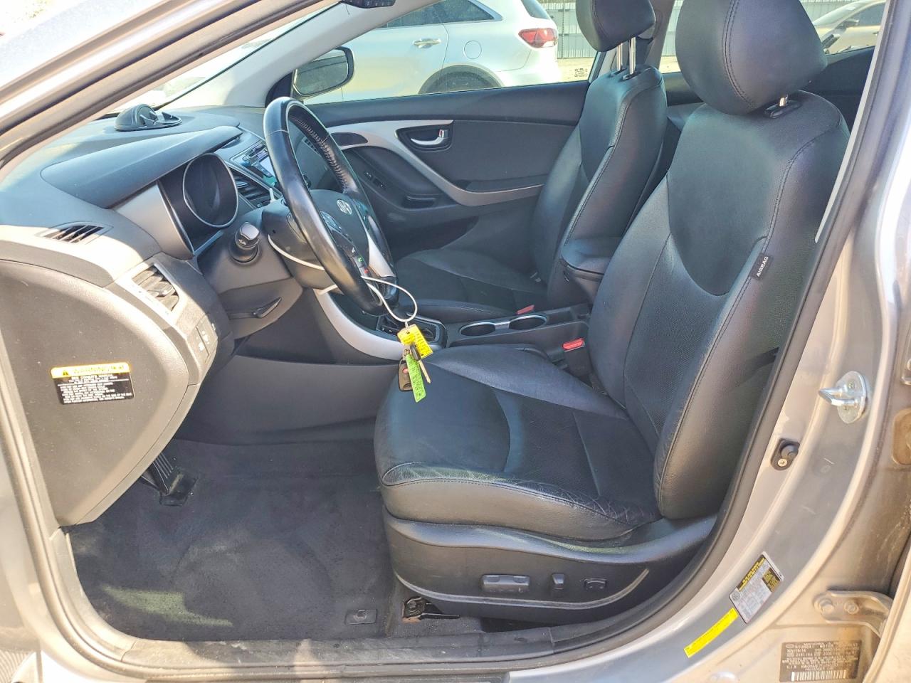 2015 HYUNDAI ELANTRA SE photo 7