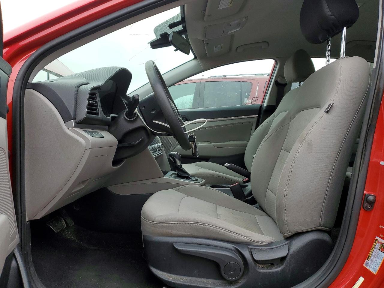 2020 HYUNDAI ELANTRA SEL photo 7