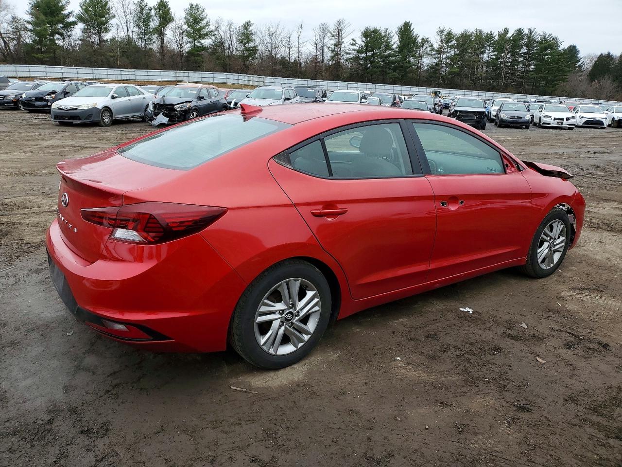 2020 HYUNDAI ELANTRA SEL photo 3