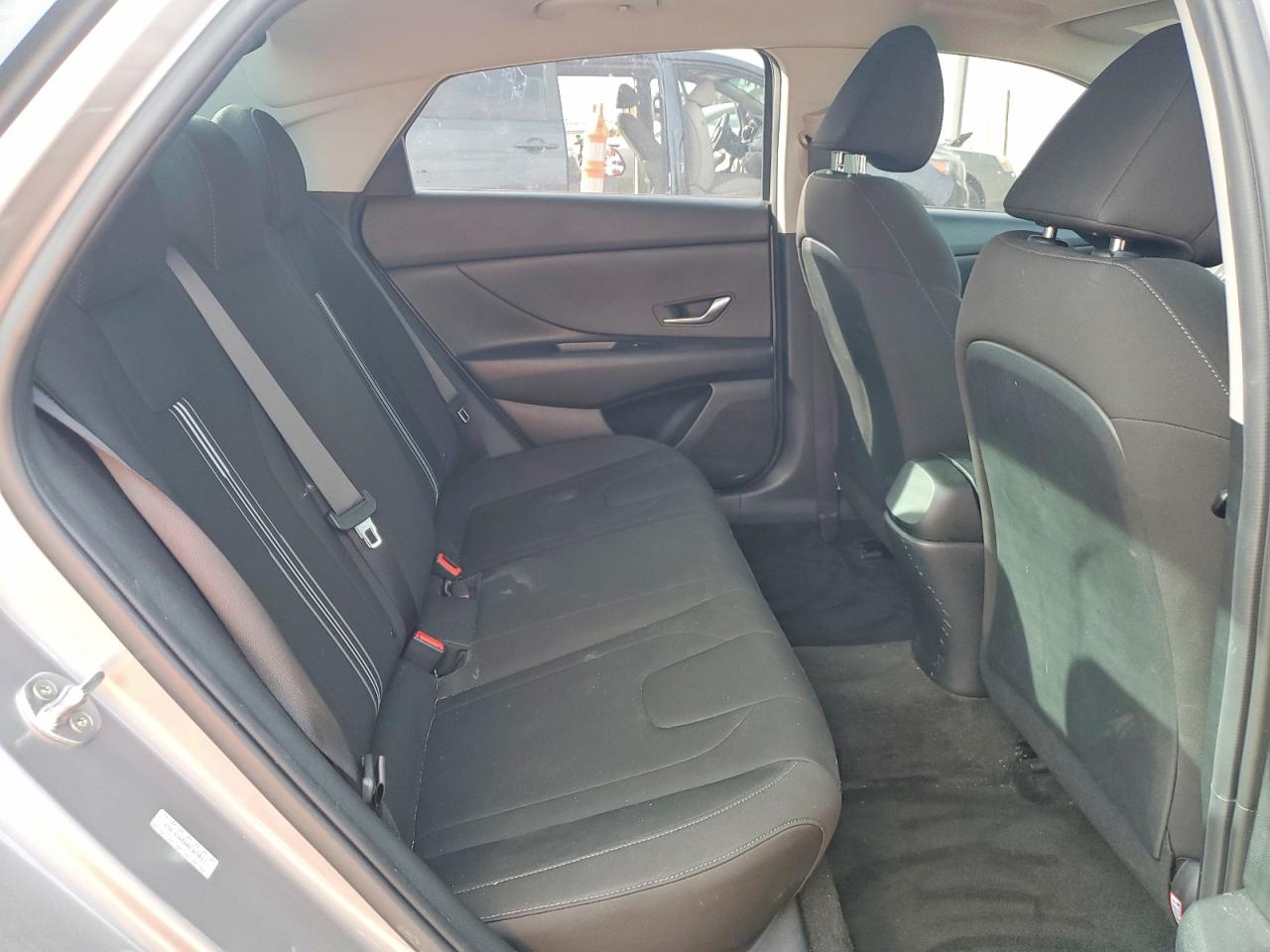 2022 HYUNDAI ELANTRA SEL photo 10