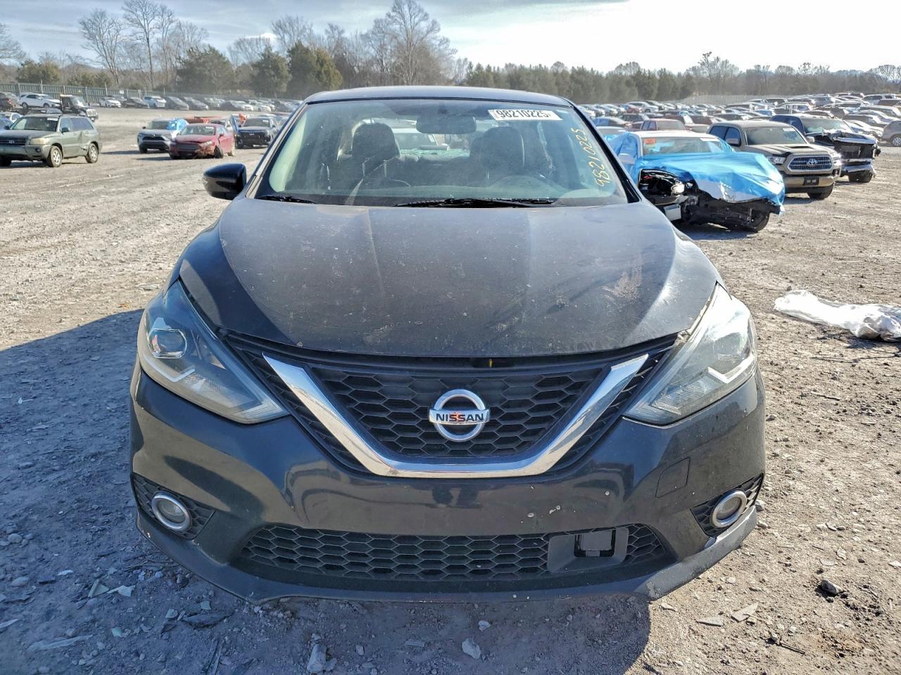 2019 NISSAN SENTRA S photo 5