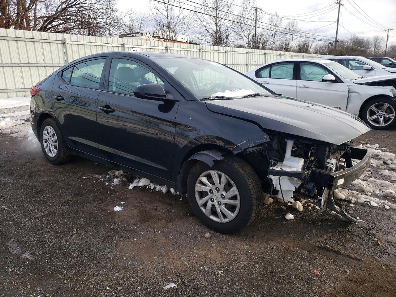 2020 HYUNDAI ELANTRA SE photo 4