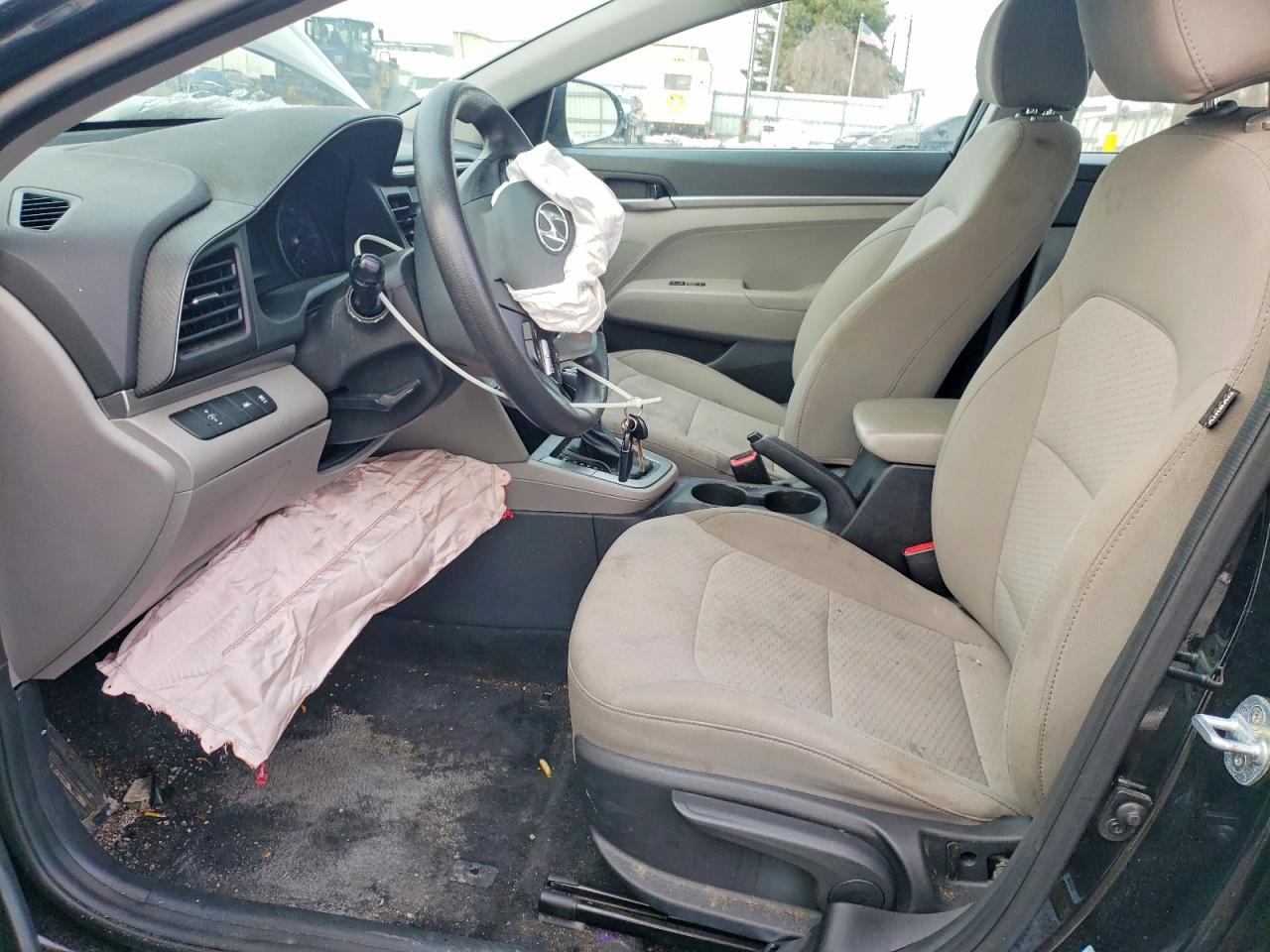 2020 HYUNDAI ELANTRA SE photo 7