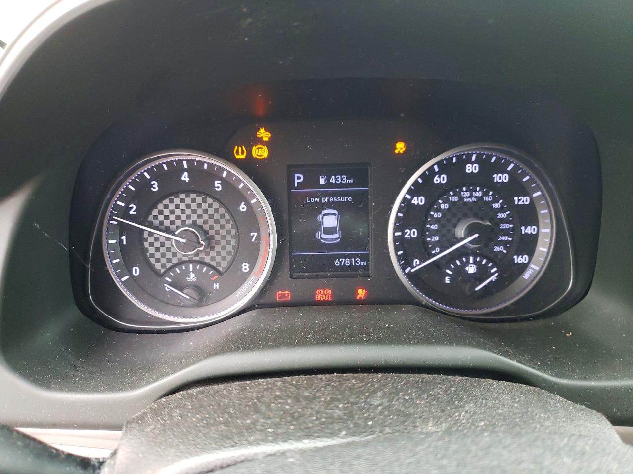 2020 HYUNDAI ELANTRA SE photo 9
