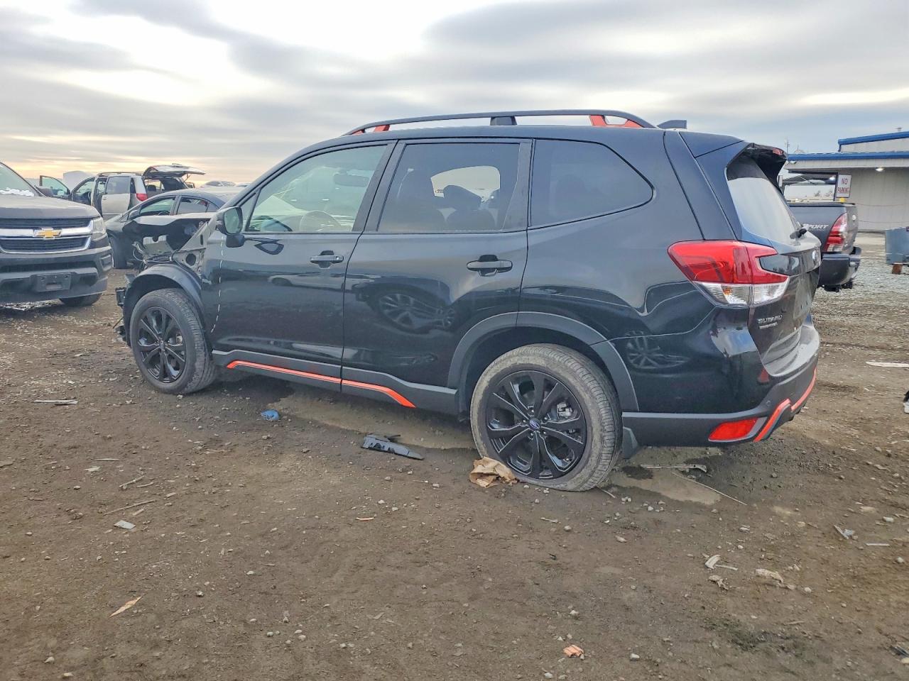 2024 SUBARU FORESTER SPORT photo 5