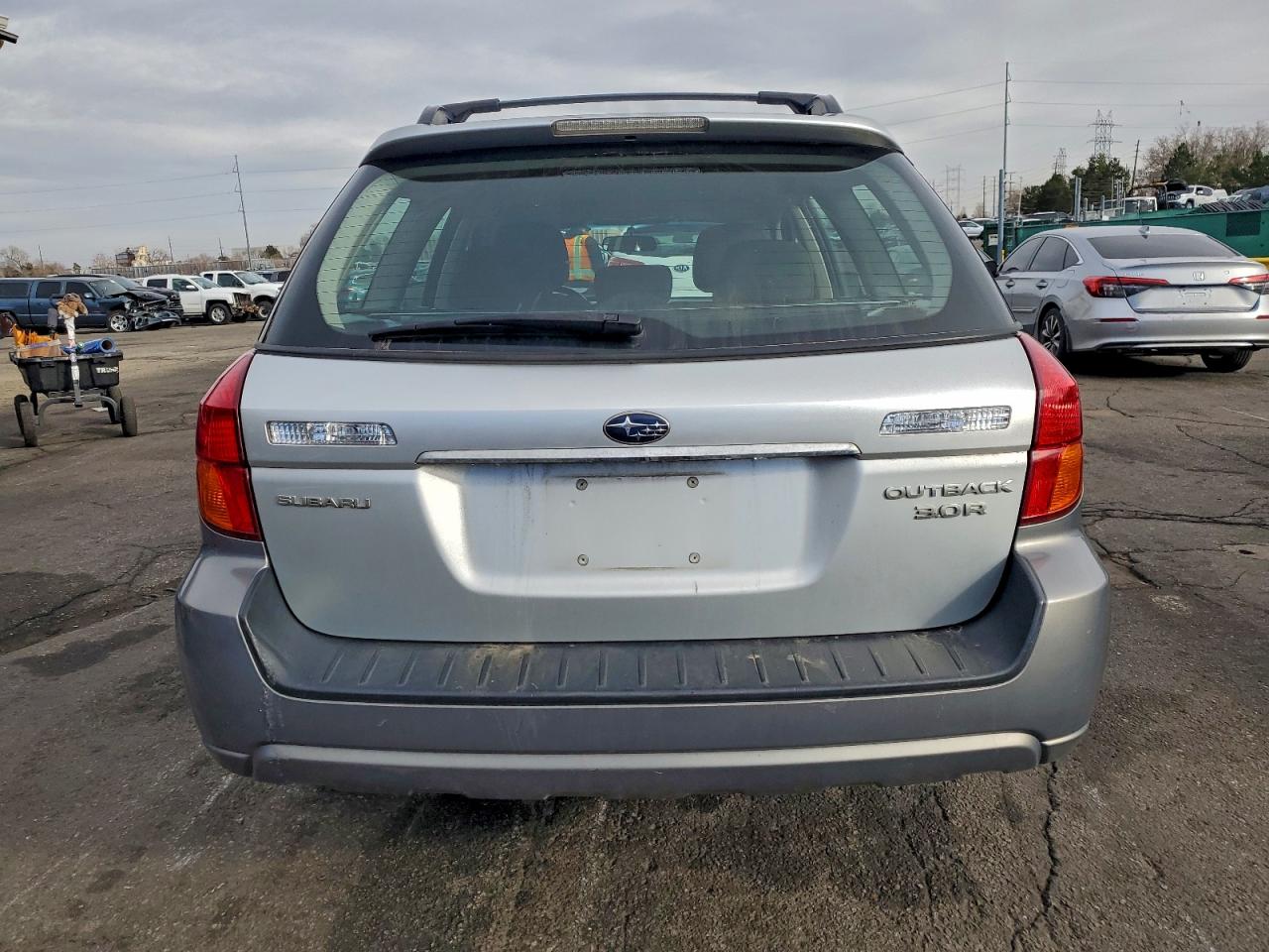 2006 SUBARU LEGACY OUTBACK 3.0R photo 6