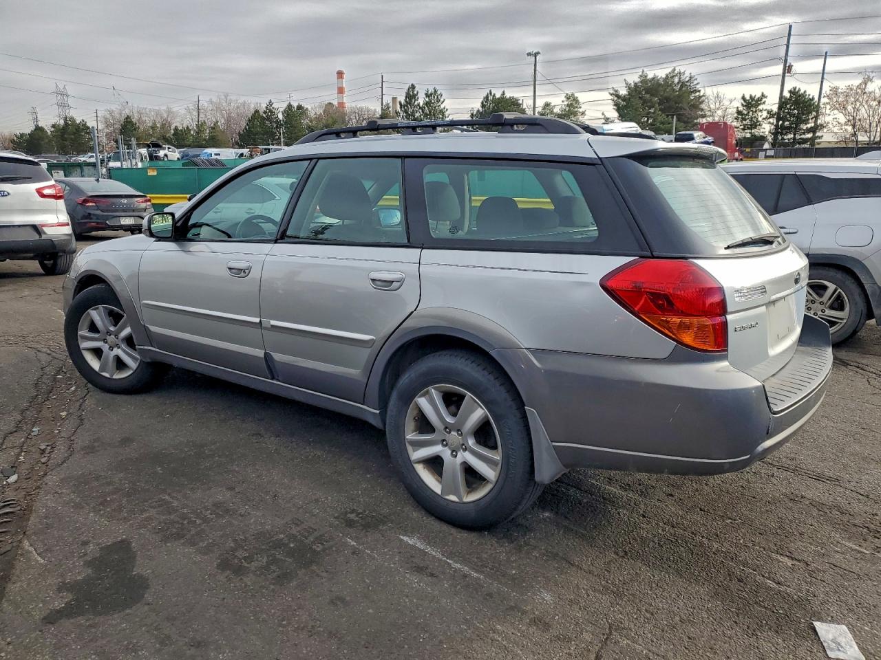 2006 SUBARU LEGACY OUTBACK 3.0R photo 2
