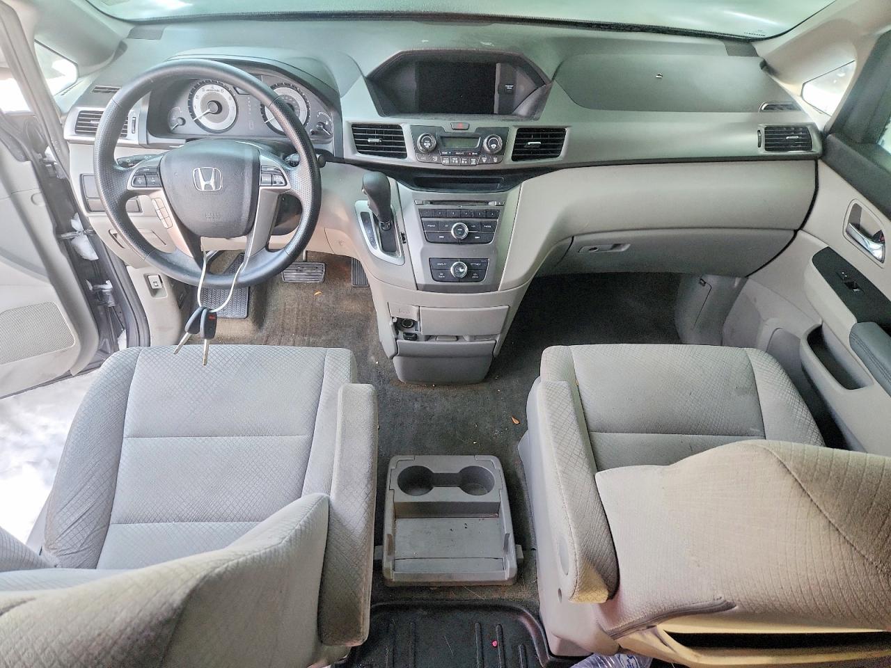 2016 HONDA ODYSSEY LX photo 22