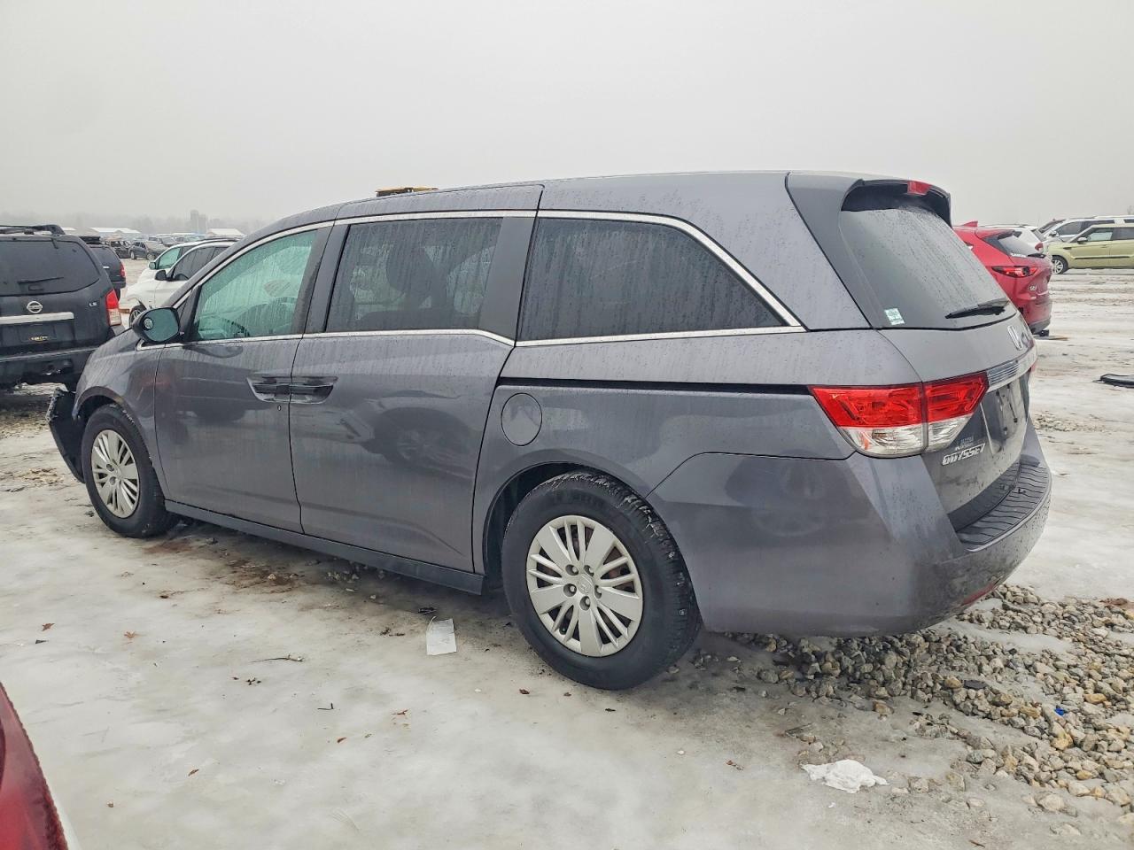 2016 HONDA ODYSSEY LX photo 4