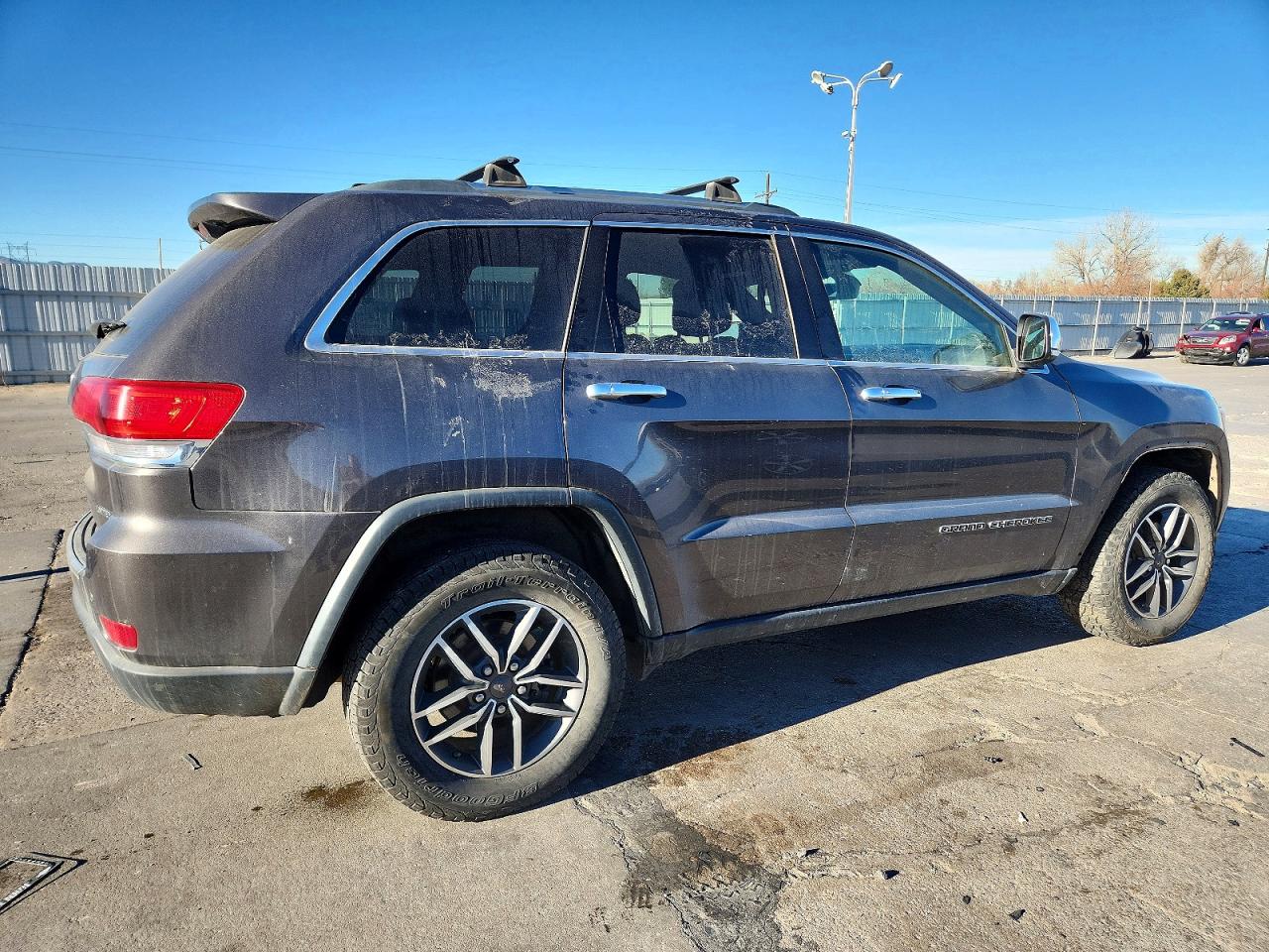 2019 JEEP GRAND CHEROKEE LIMITED photo 3