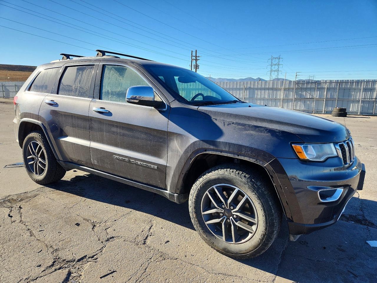 2019 JEEP GRAND CHEROKEE LIMITED photo 4