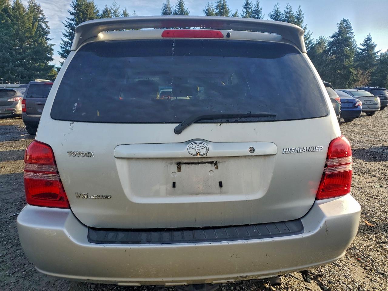 2003 TOYOTA HIGHLANDER LIMITED photo 6