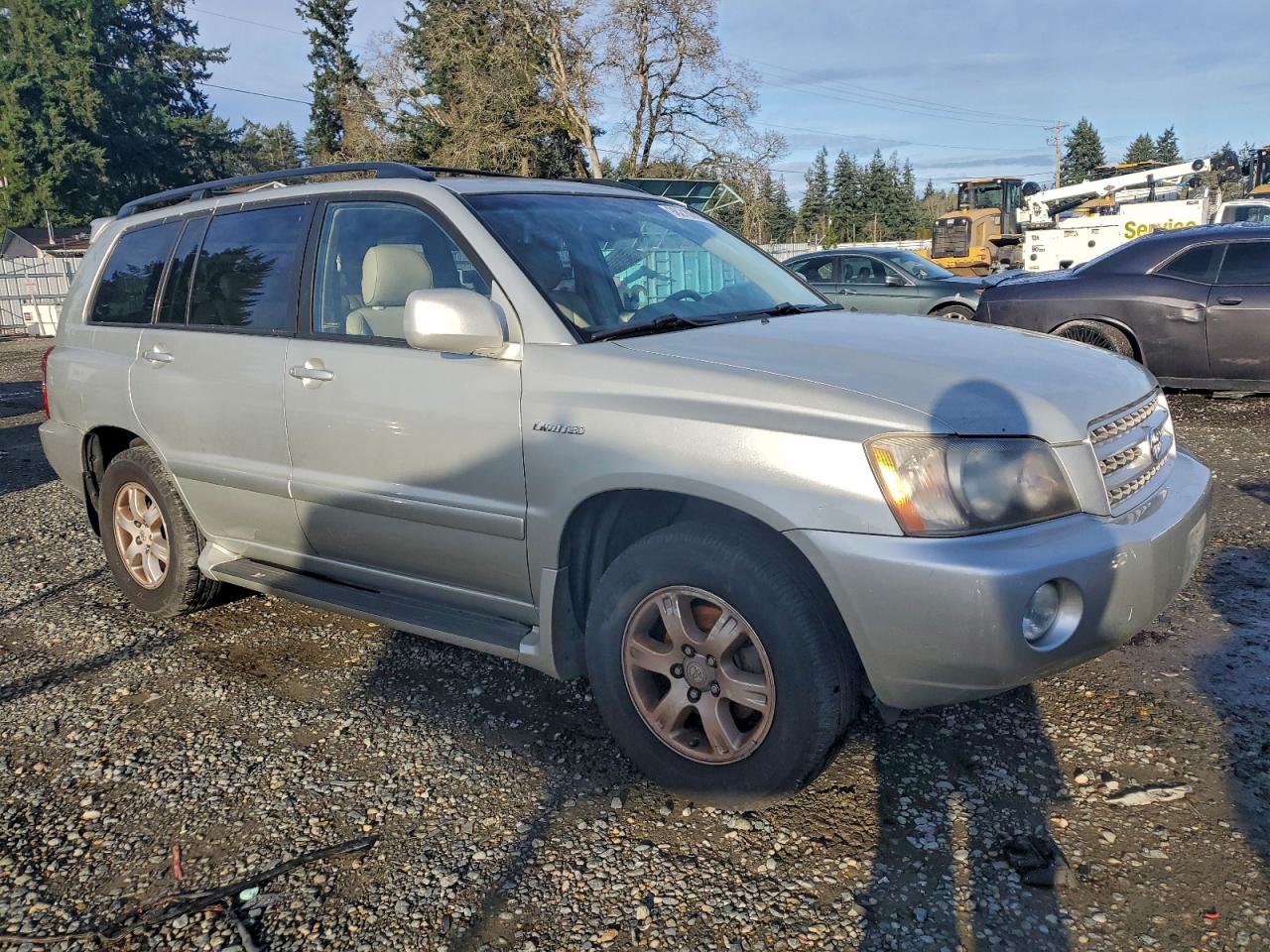 2003 TOYOTA HIGHLANDER LIMITED photo 4