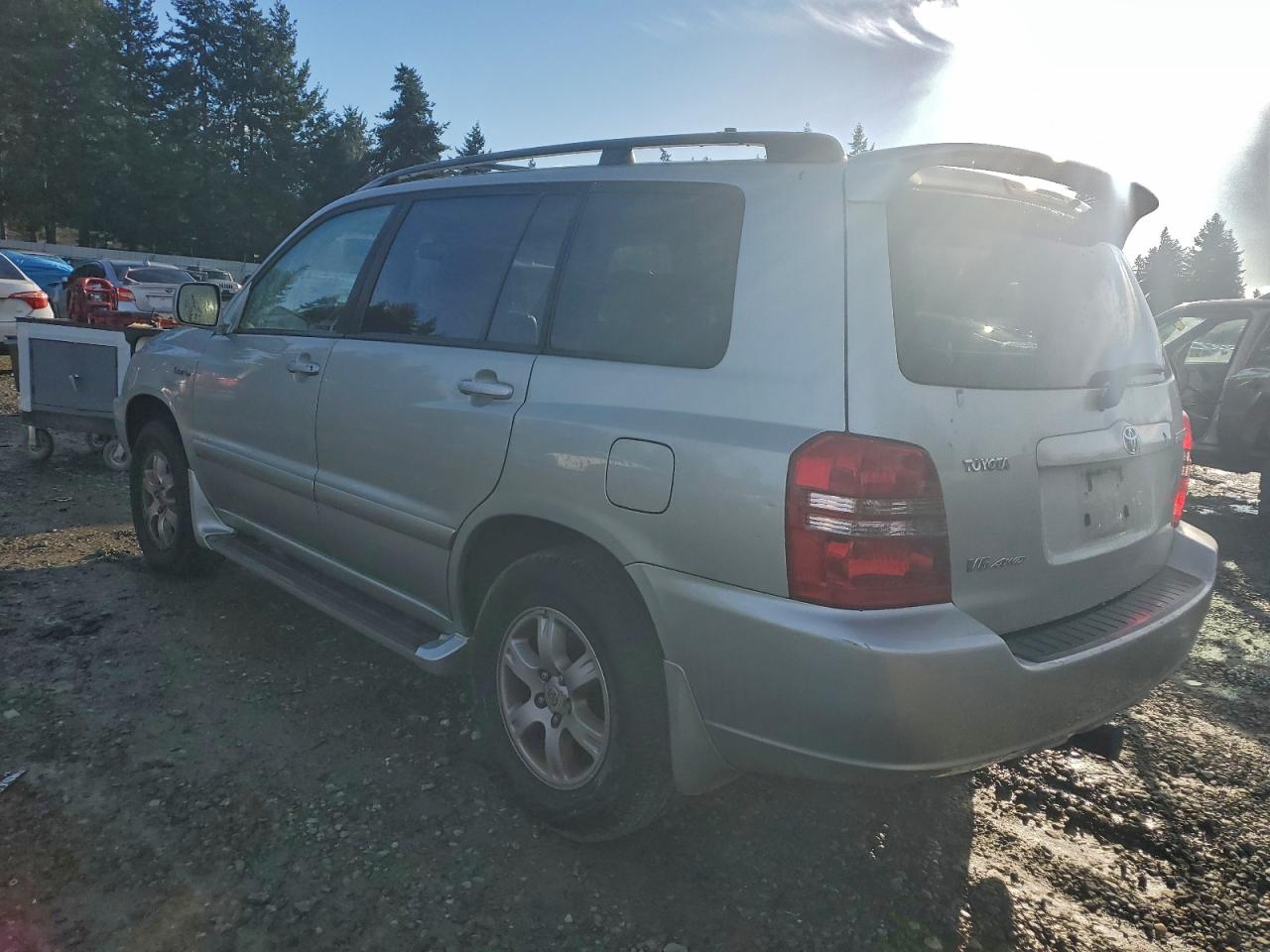 2003 TOYOTA HIGHLANDER LIMITED photo 2