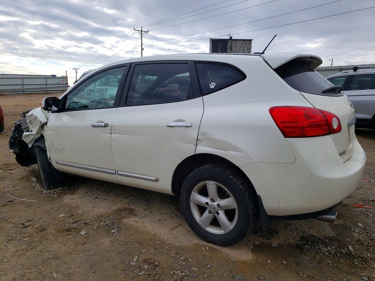 2013 NISSAN ROGUE S photo 2