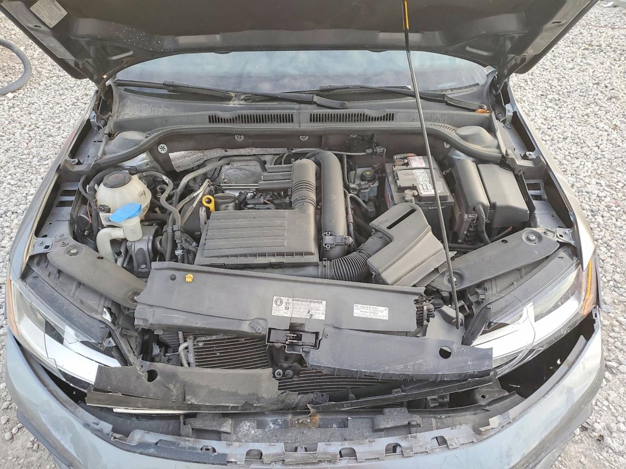 2018 VOLKSWAGEN JETTA SE photo 11