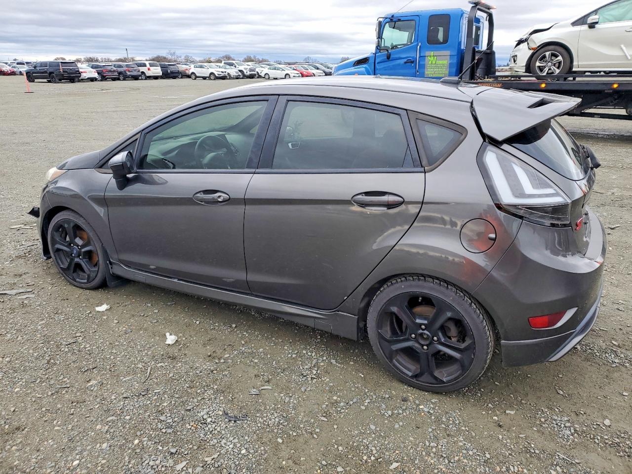 2016 FORD FIESTA ST photo 2
