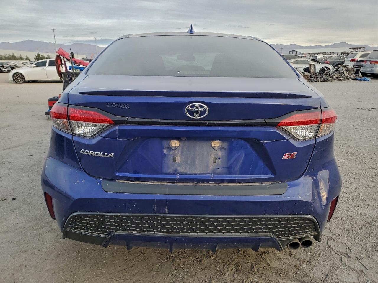 2020 TOYOTA COROLLA SE photo 6