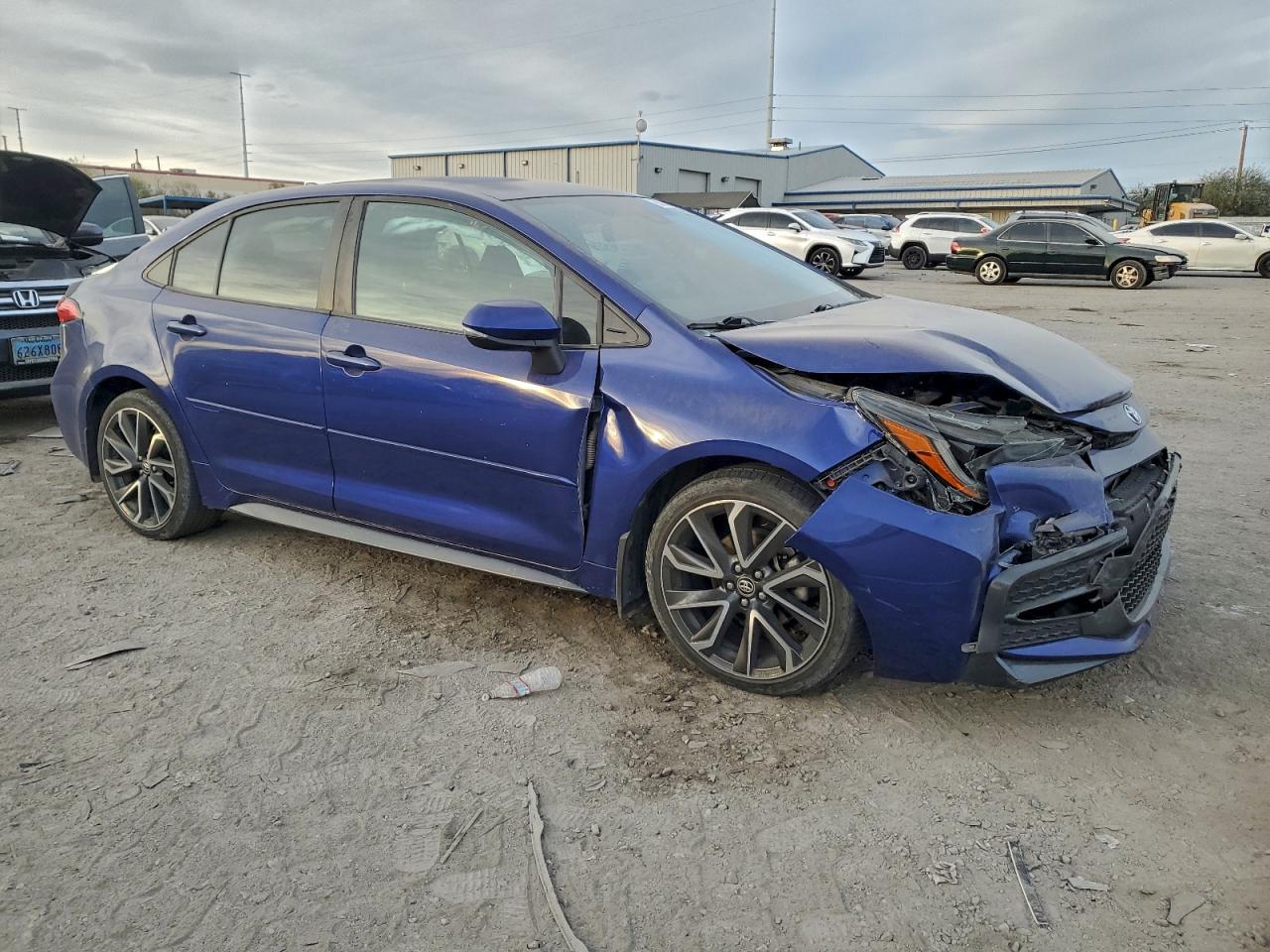 2020 TOYOTA COROLLA SE photo 4