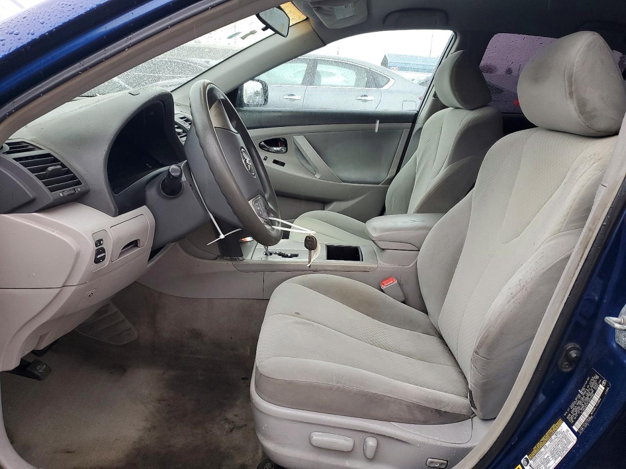 2007 TOYOTA CAMRY LE photo 7