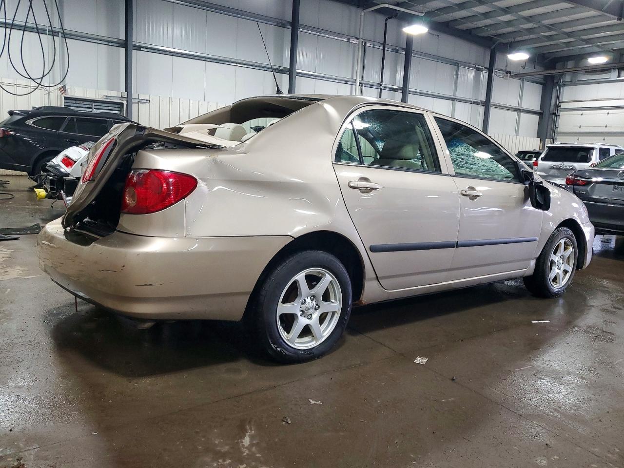 2006 TOYOTA COROLLA CE photo 3