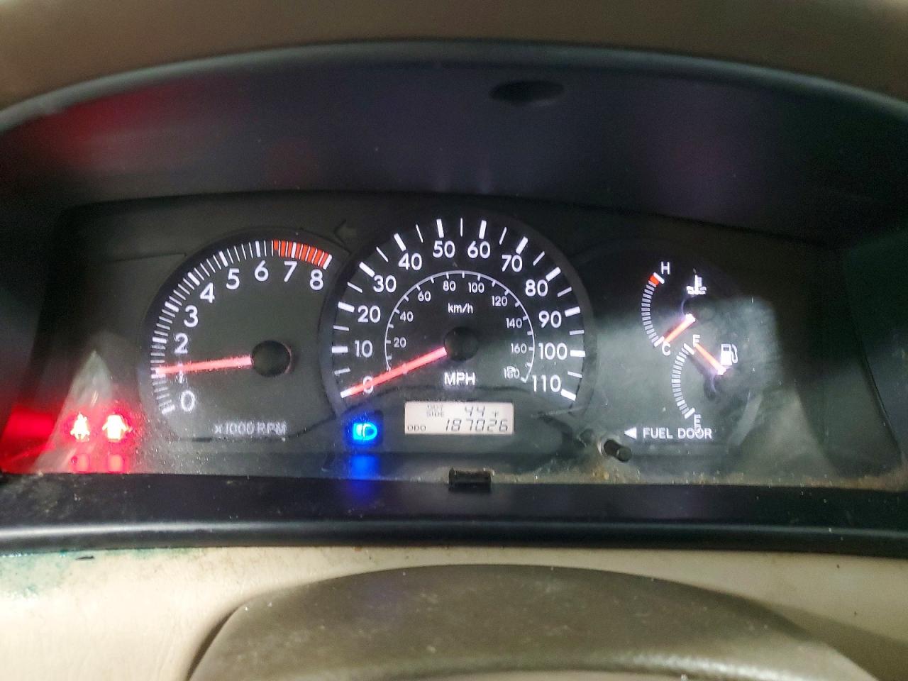 2006 TOYOTA COROLLA CE photo 9