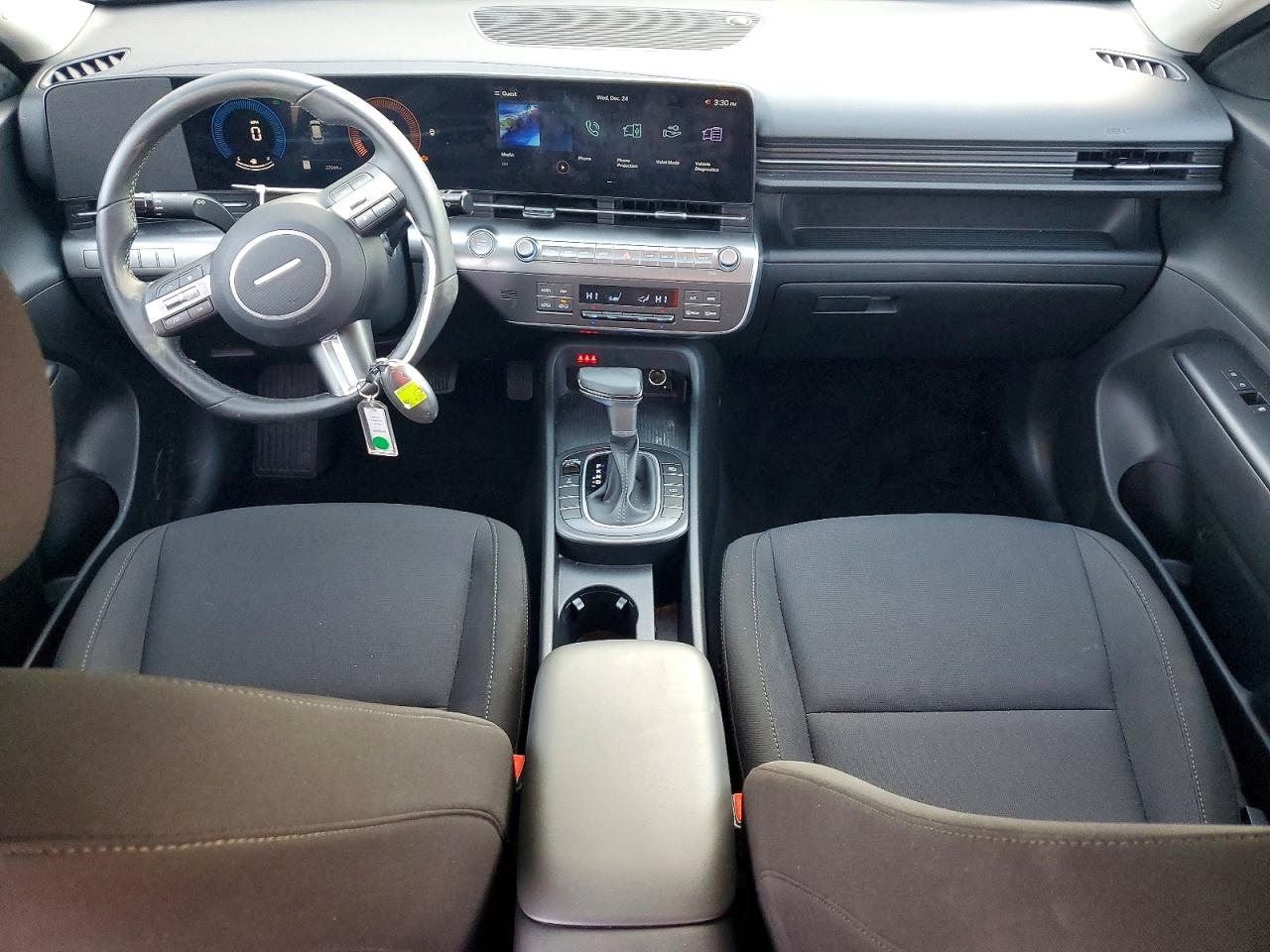 2025 HYUNDAI KONA SEL photo 8
