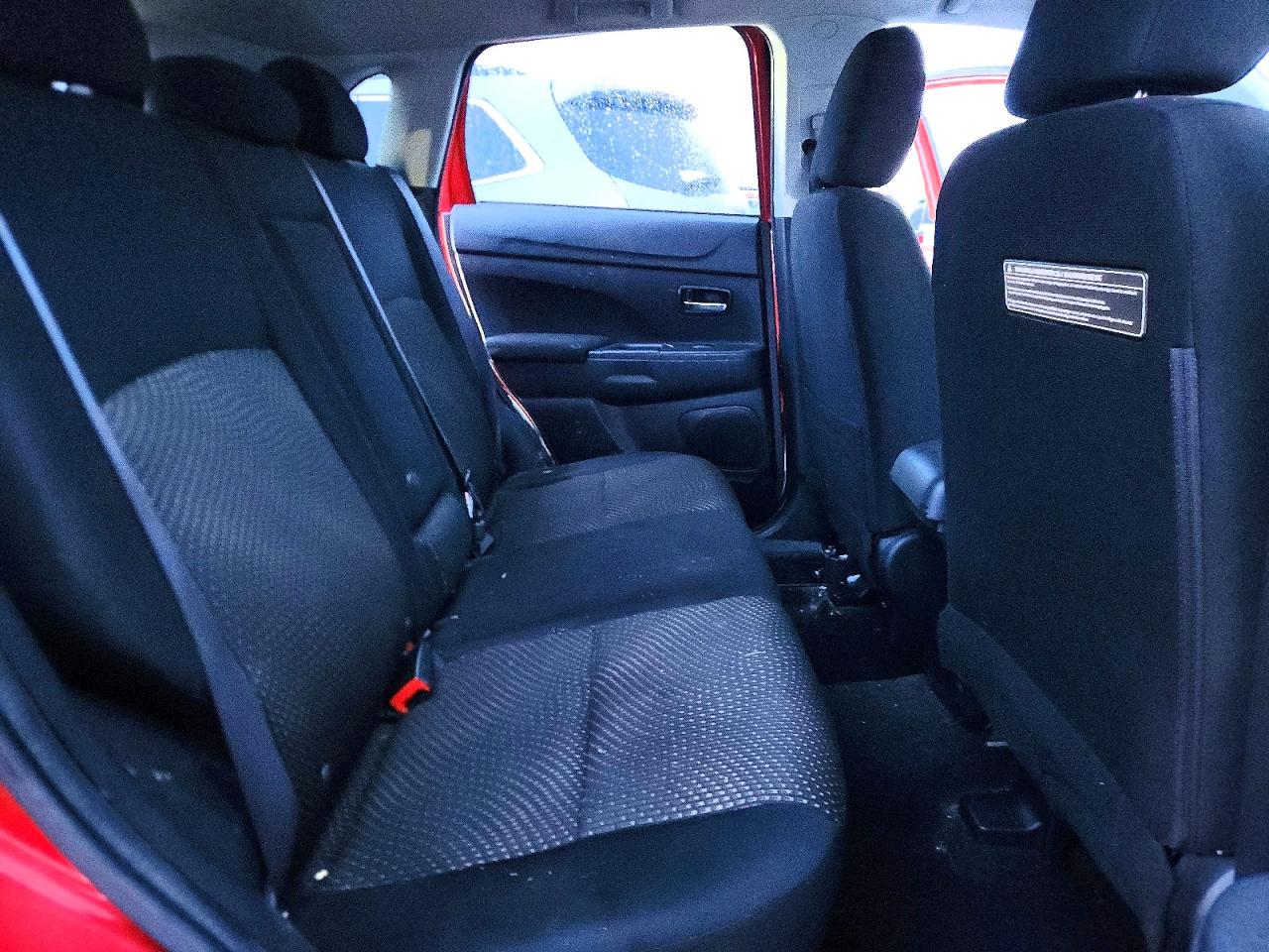 2016 MITSUBISHI OUTLANDER SPORT ES photo 11