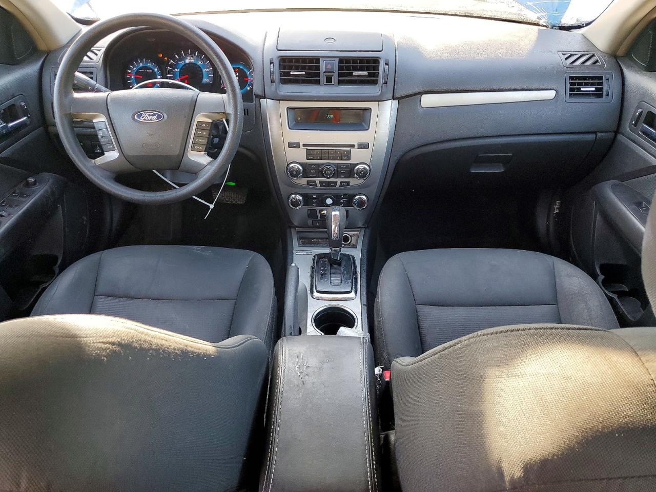 2010 FORD FUSION SE photo 8