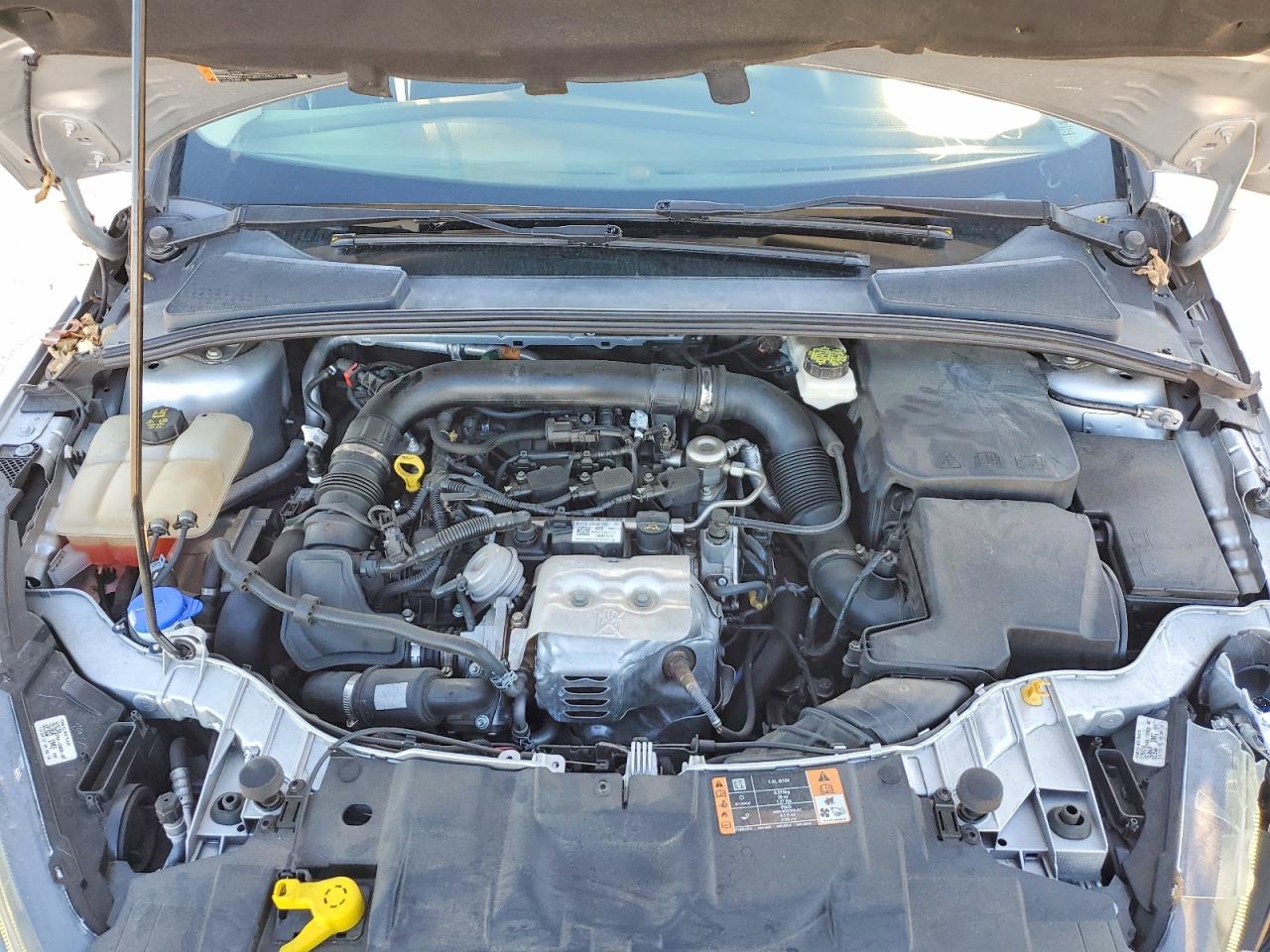 2018 FORD FOCUS SE photo 11