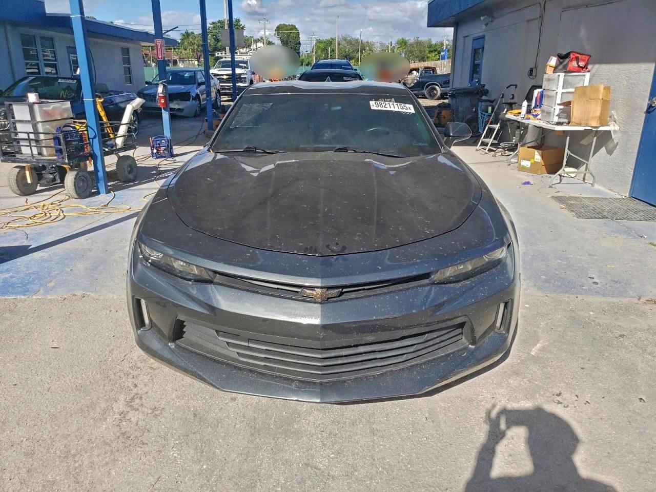 2016 CHEVROLET CAMARO LT photo 5