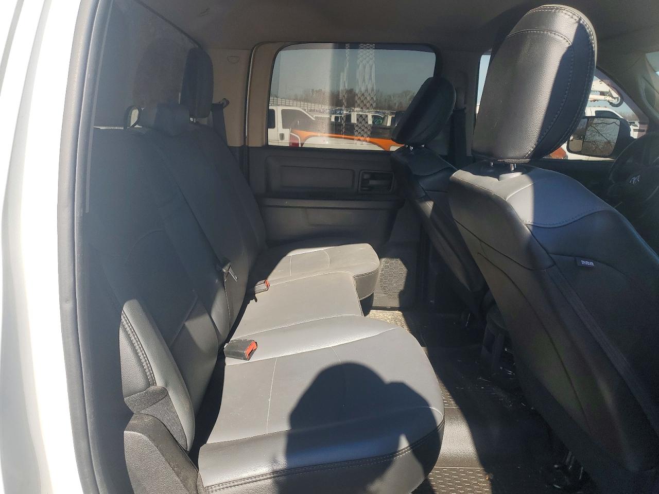 2020 RAM 3500 TRADESMAN photo 10