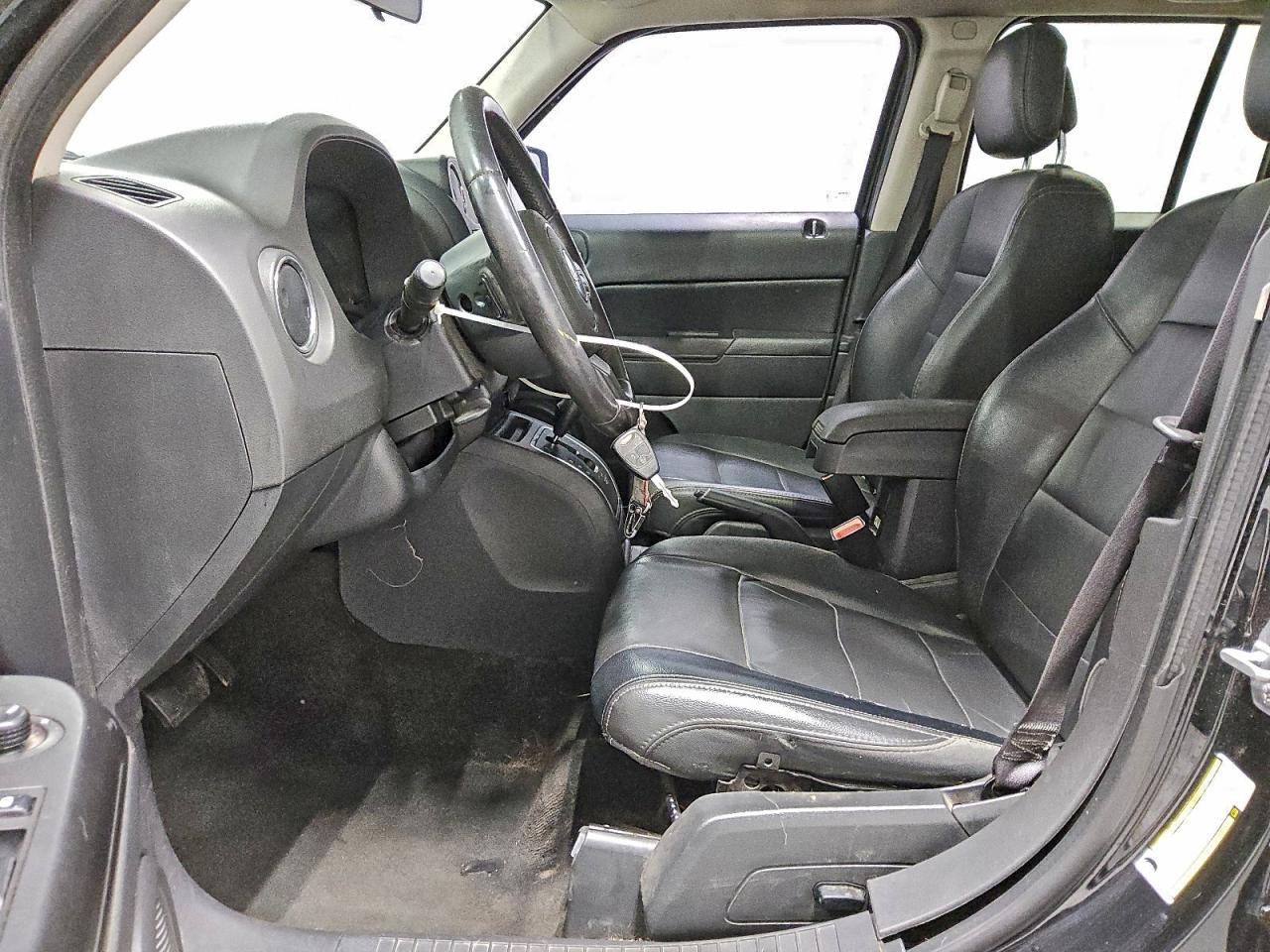 2015 JEEP PATRIOT LATITUDE photo 7