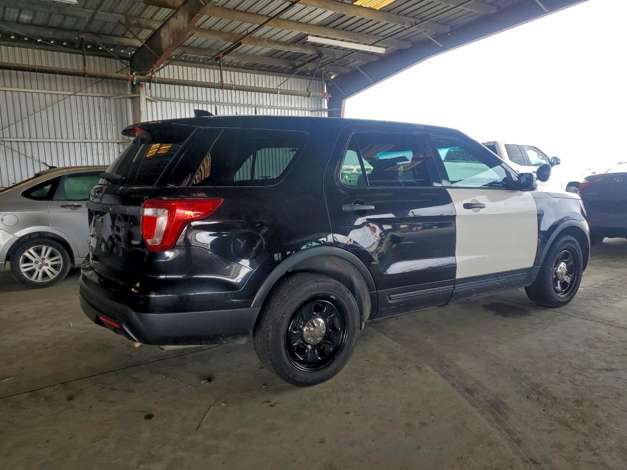 2017 FORD EXPLORER POLICE INTERCEPTOR photo 3