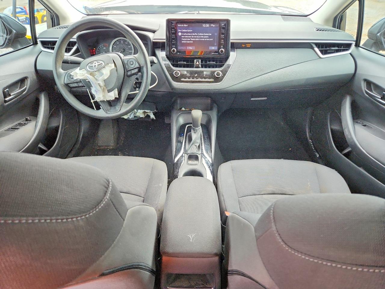 2022 TOYOTA COROLLA LE photo 8