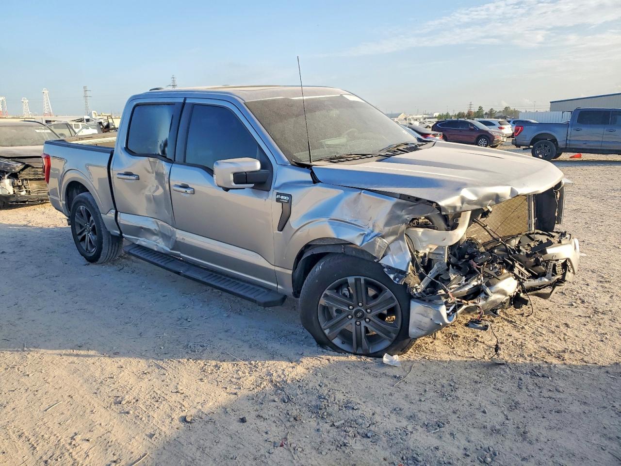 2022 FORD F150 SUPERCREW photo 4