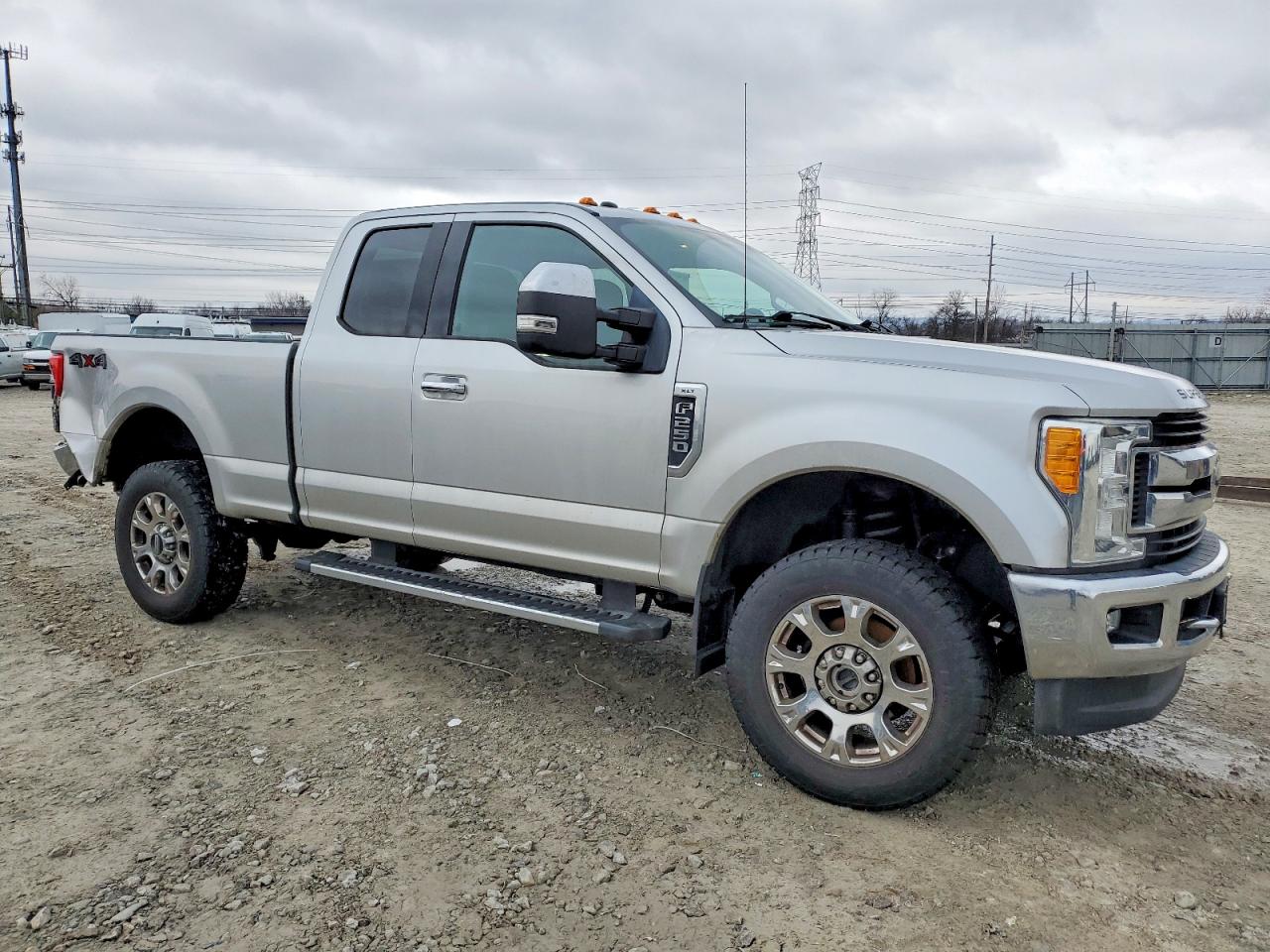 2017 FORD F250 SUPER DUTY photo 4