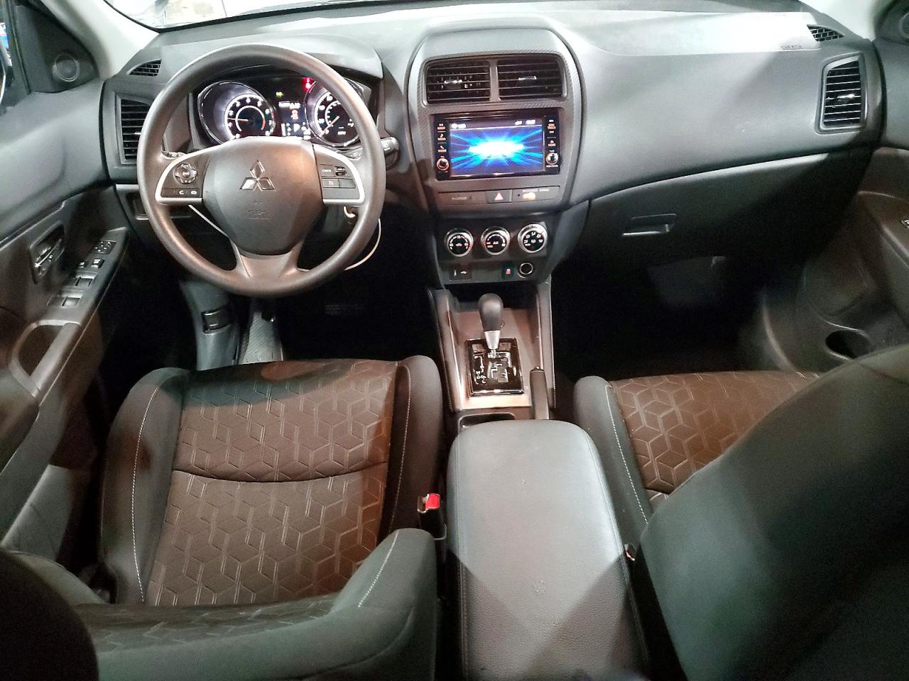 2024 MITSUBISHI OUTLANDER SPORT S/SE photo 8