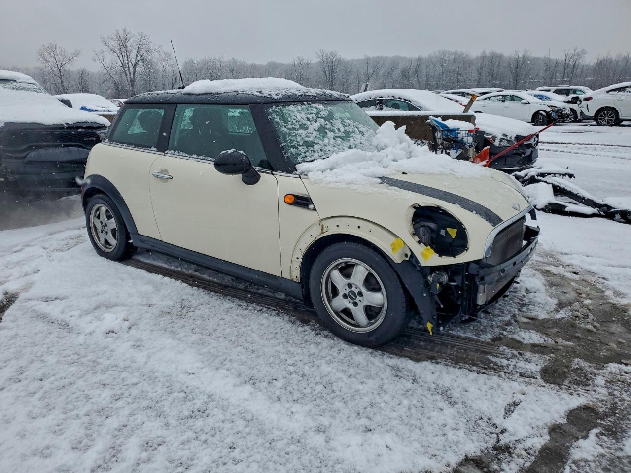 2011 MINI COOPER photo 4
